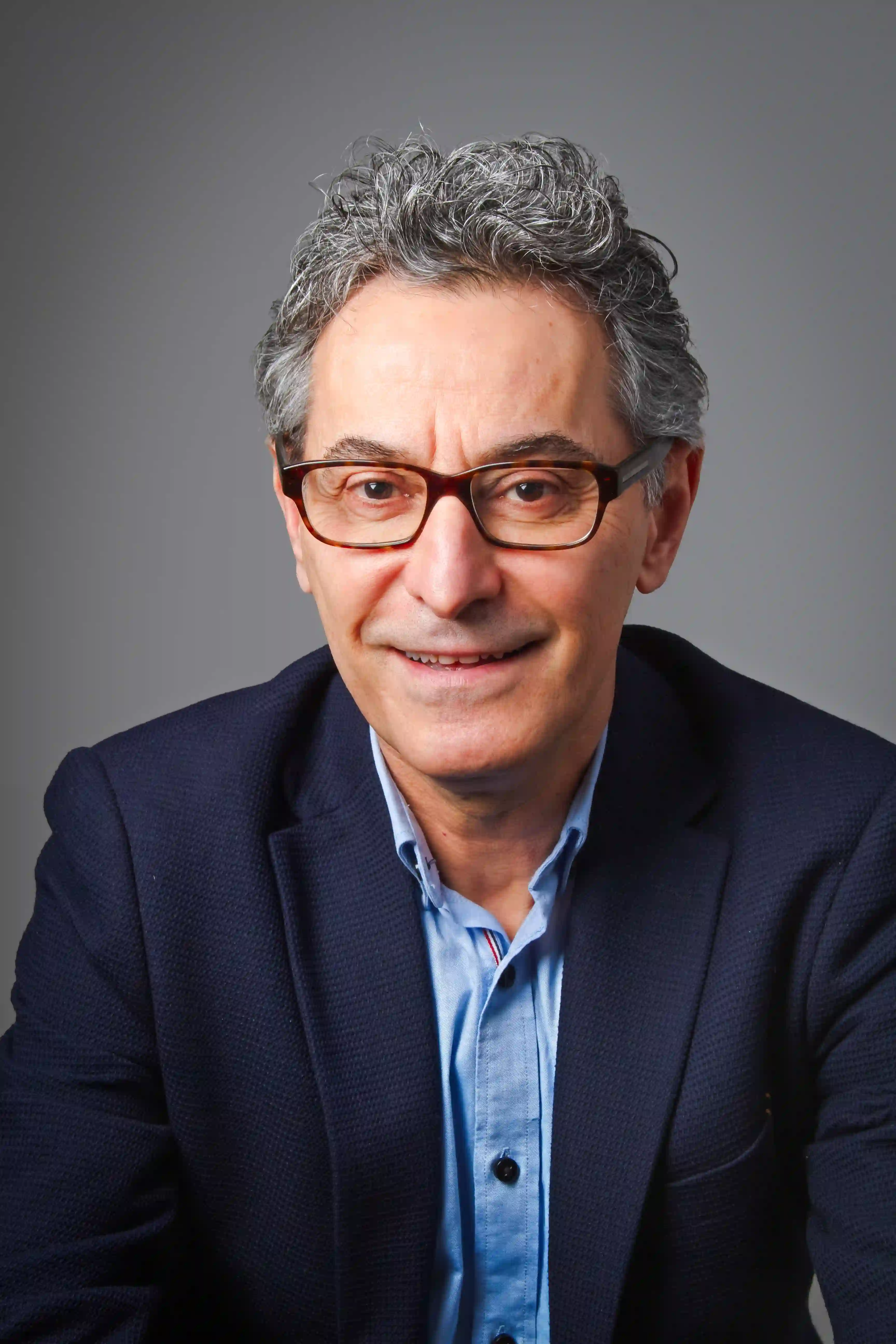 Dr. Sam Parsno